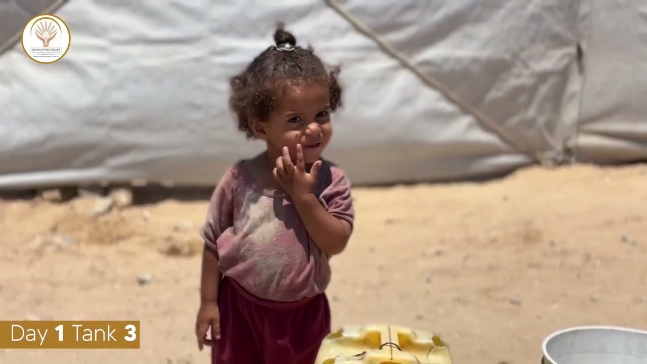 Water Tanks Distribution (120) for the Displaced families in Gaza.