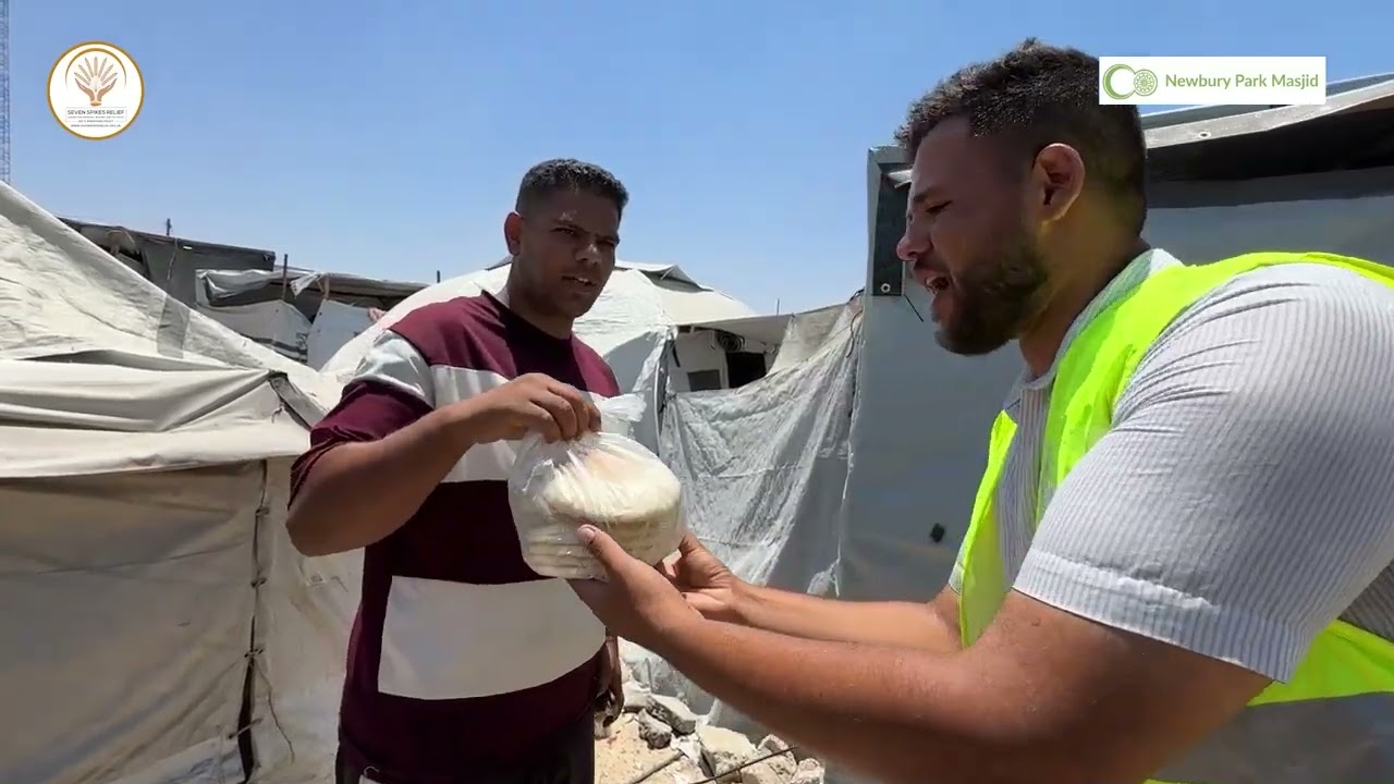 Bread Distribution (38) to the Displaced Families in Gaza, Thanks to Newbury Park Masjid